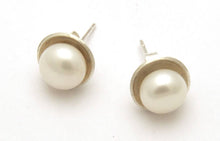  Nature-Inspired Fresh Water Pearl Stud Earrings