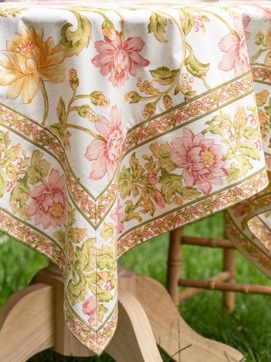Rosehip Tablecloth