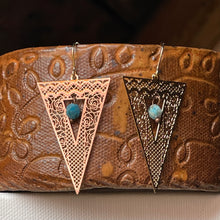  Rose Lace Triangle