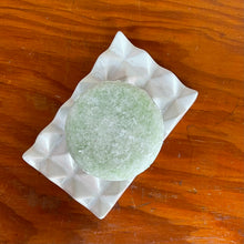  Stimulating Scalp Shampoo Bar