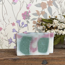  Wintergreen + Rose
