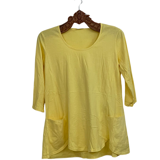 Relaxed 3/4 Sleeve Scallop Tunic