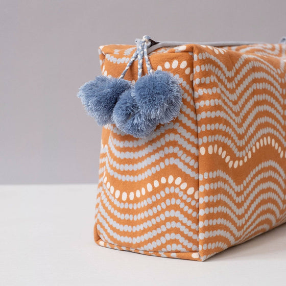 Waves Pumpkin Toiletry Bag