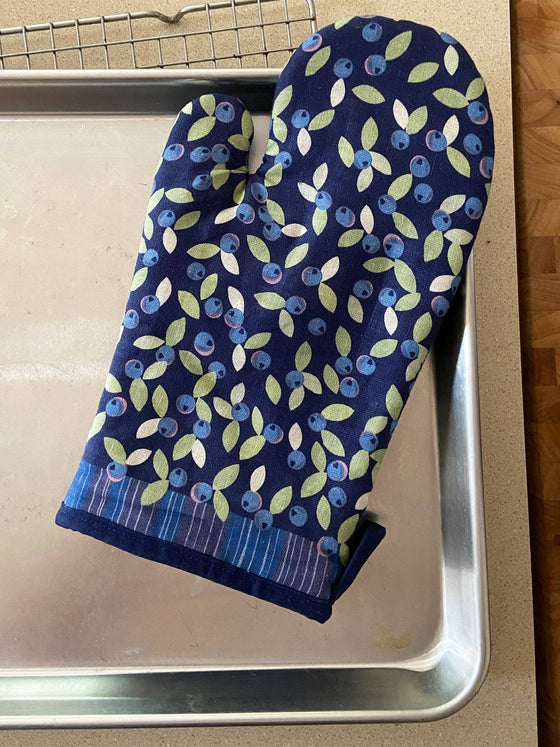 Be Wild Oven Mitt