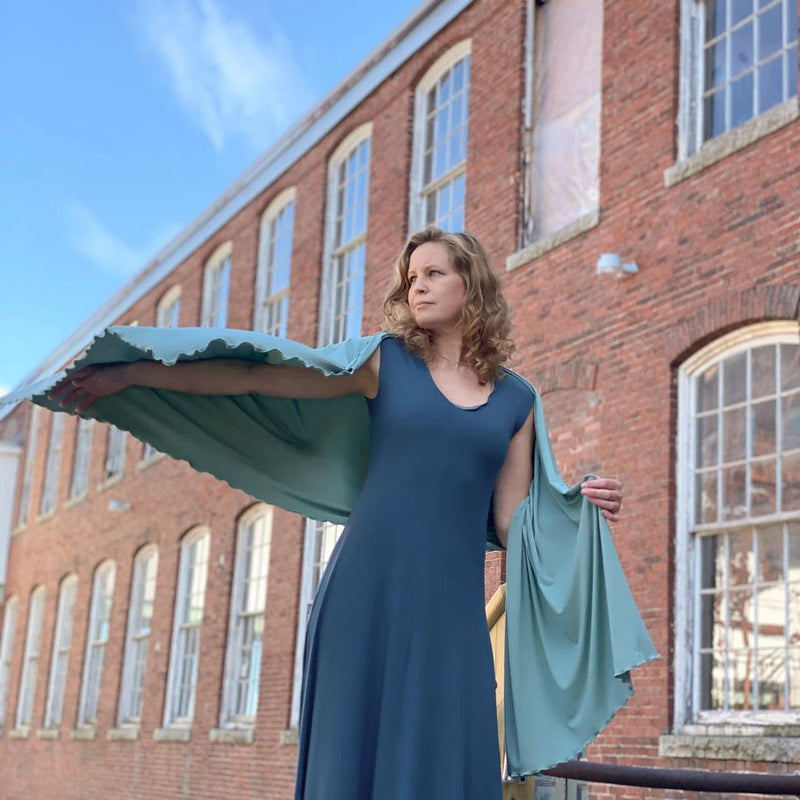 SHAWL airy elegance