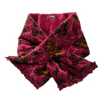  Trapezoid Velvet Collar Tulips