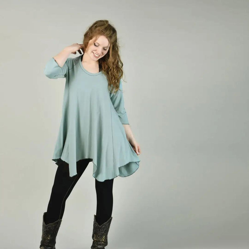 HILINE bias flared tunic