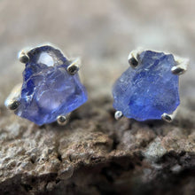  Tanzanite Stud