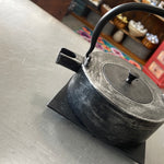 Cast Iron Black Flat Tea Pot